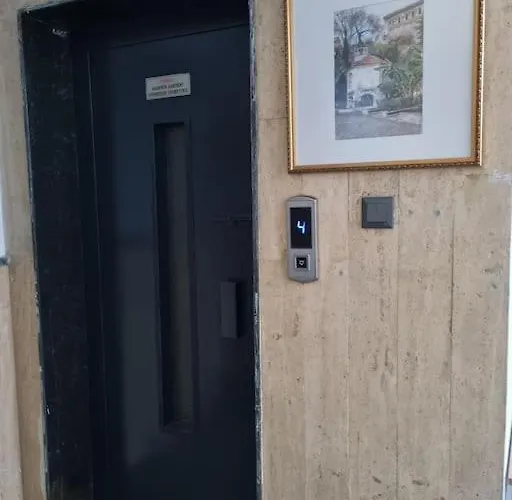 Royal Homes 406 Ξενοδοχείο με διαμερίσματα 3*