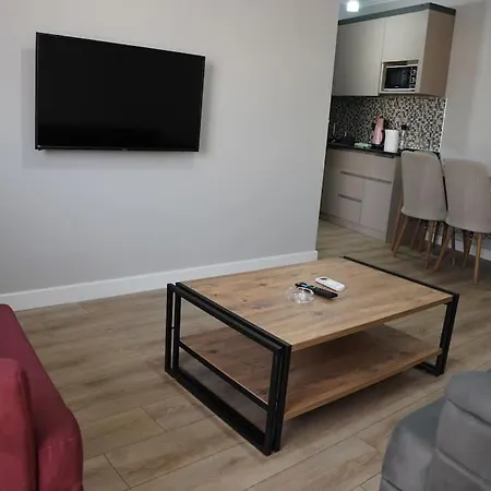 Royal Homes 406 מלון דירות